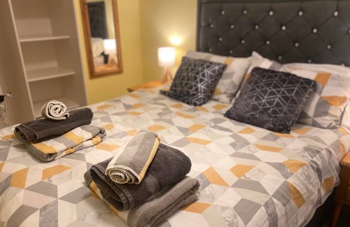 St Merryn Bed & Breakfast | Farmers Arms