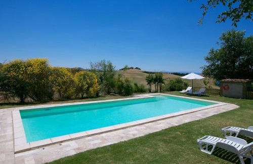 Torre A Castello House | Farmhouse in Tuscany near Siena's Charm