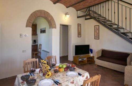 Torre A Castello House | Farmhouse in Tuscany near Siena's Charm