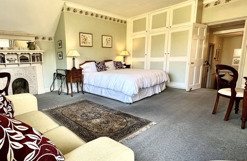 Hatch Beauchamp Hotel | Farthings Hotel and Restaurant