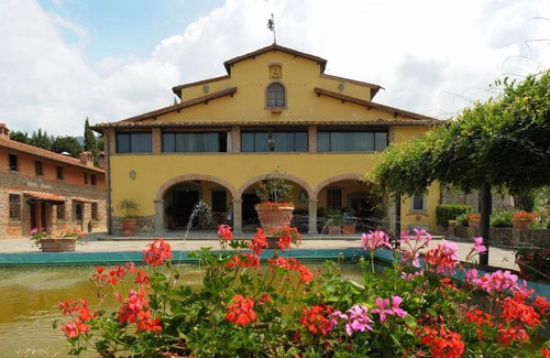 San Donato in Fronzano Apartment | Fattoria degli Usignoli Quercia
