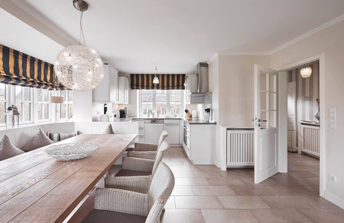 Oldsum House | Feenhüs, Deutschland