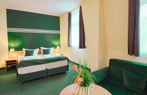 Sulzhayn Hotel | Ferien Hotel Villa Südharz