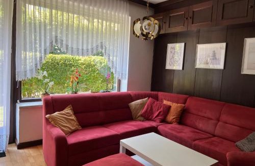 Poertschach am Woerthersee House | Ferienhaus Seeröschen - Gesamte Unterkunft