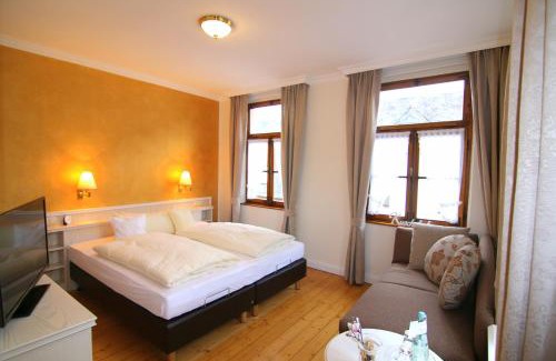 Ellenz-Poltersdorf House | Ferienweingut Villa Hausmann