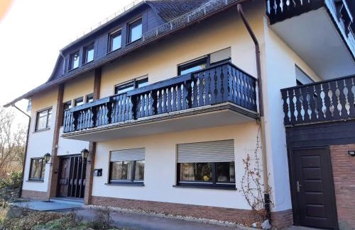 Hallenberg Apartment | Ferienwohnung Waldblick