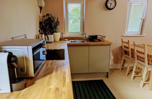 Silverdale Apartment | Field Edge Barn