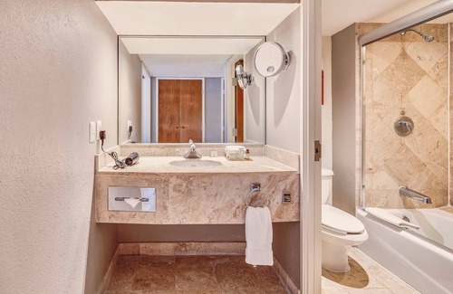 Costera Acapulco Resort | Fiesta Americana Acapulco Villas