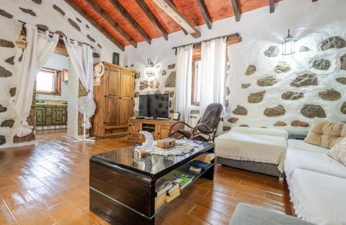 La Aldea de San Nicolas House | Finca Arenales by Villas Rivero