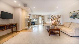 Naxos Hotel | Finikas Hotel