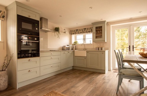 Wixford Cottage | Finwood Green Farm Cottages - The Calf Shed