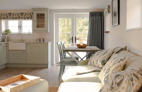 Wixford Cottage | Finwood Green Farm Cottages - The Calf Shed