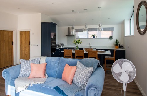 Wixford Cottage | Finwood Green Farm Cottages - The Milk Parlour
