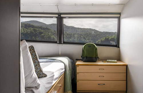 Milford Sound Boat Rental | Fiordland Discovery