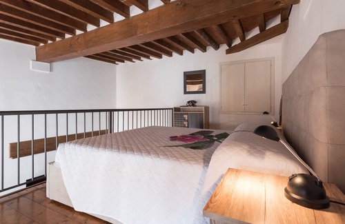 Duomo Apartment | Firenze Rentals Suite Proconsolo