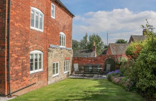 Smisby House | Firtree Cottage