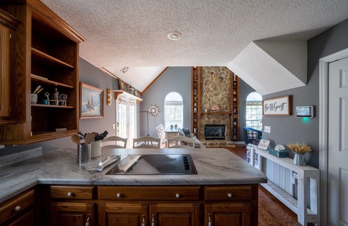 Groveoak House | Fish and Frolic Holiday – Lakefront Home with Boathouse, Porches & Fire Pit