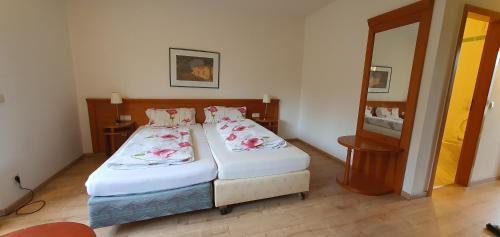 Floersheim Hotel | Flörsheimer Hof