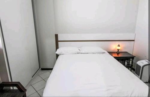 Lago Norte Apartment | Flats Lago Norte MOTO CAPITAL 3 PESSOAS!