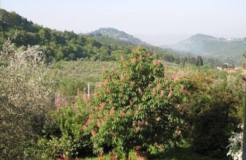 Fiesole Apartment | Florence Countryside Elegant Apartment Suite with Pool