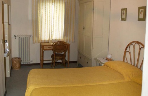 Sesto Fiorentino Villa | Florence Villa Sleeps 8
