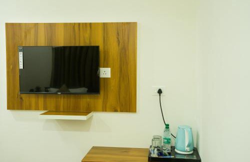 Nedumbassery Hotel | FLY VIEW Airport Residency