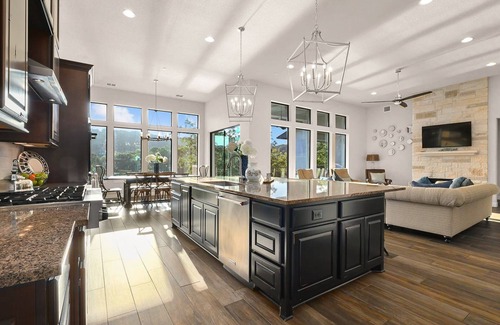 Steiner Ranch House | Football Fave - Waterfront, Private Mini Beach!