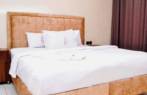 Surulere Hotel | FORMULA 2 HOTEL