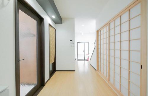 Higashinari Apartment | *Fortune House* 今里駅徒歩３分 難波まで電車一本 最大6人
