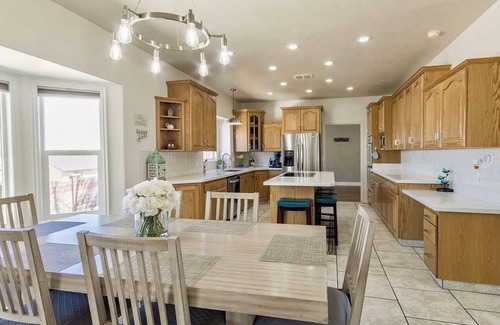 Maeser House | Fossil Crest Retreat
