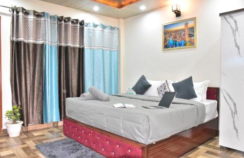 Kasauli Villa | Four Bedroom Villa Kasauli l 3km From Mall Road l By Splendid Hotels