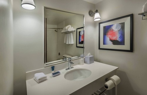 Downtown Juneau Hotel | Four Points by Sheraton Juneau