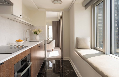 Near North Side Hotel | Four Seasons Hotel Chicago