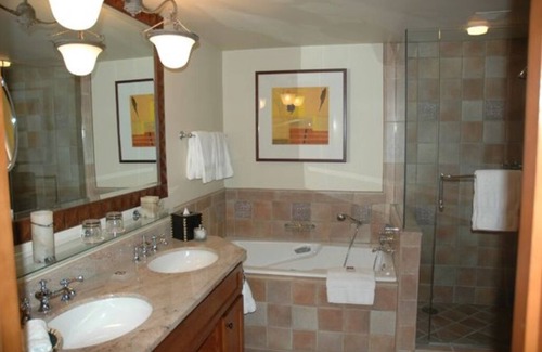 Troon North Resort | Four Seasons Scottsdale Two Bedroom September 1 - 8, 2023 $2,695