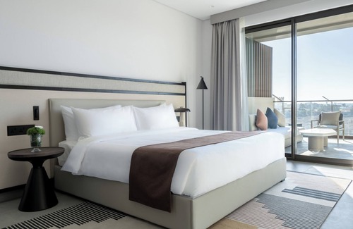 Hamala Hotel | Fraser Suites AL Liwan