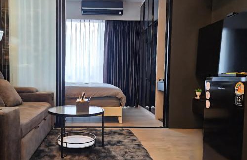 Khlong Ton Sai Apartment | Free Airport Pick Up ! 12th Floor Cozy Studio Room, 5 mins walk to IconSiam & BTS