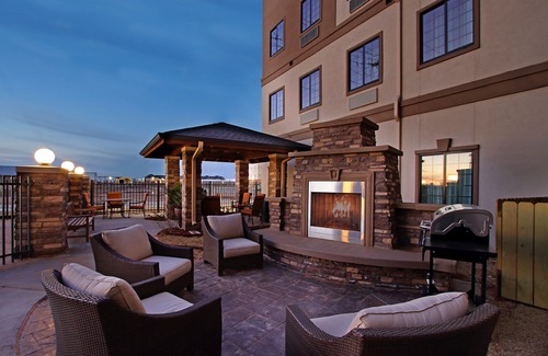 Odessa Condo | Free Breakfast. Outdoor Pool. Gym. Perfect Family Vacation!