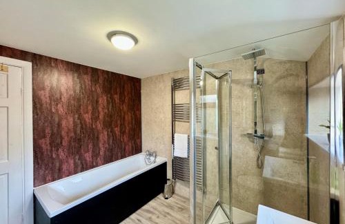Cleethorpes House | Freeston House - Great for Contractors or Family Holidays