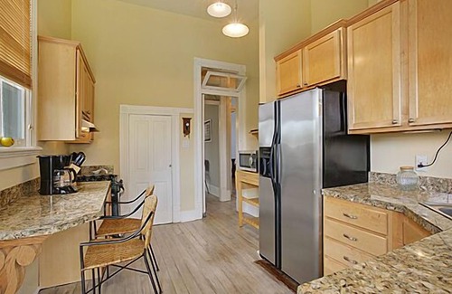 Audubon House | Freshly renovated with lots of upgrades! Book now for the Summer season!