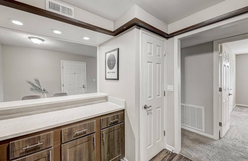 Georgetown Apartment | Frontdesk | 1 BR in Georgetown