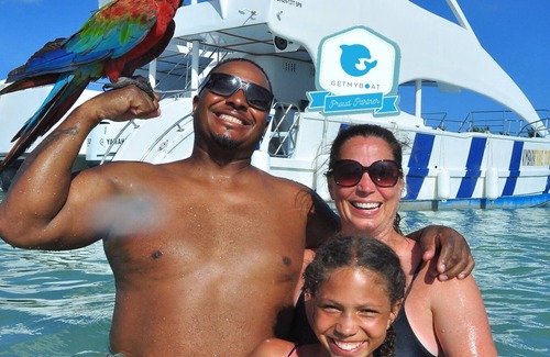 Bavaro Boat Rental | 🏝 Full-day Yacht Adventure: Fun Memories, Captain & Crew Included🤩