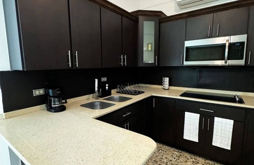 Cerro Gordo Apartment | Fully equipped apartment with AC, WiFi in unique location in Vega Alta Beach.