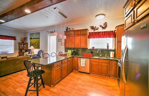 Ormond Beach Cottage | FULLY SELF-CONTAINED COUNTRY COTTAGE