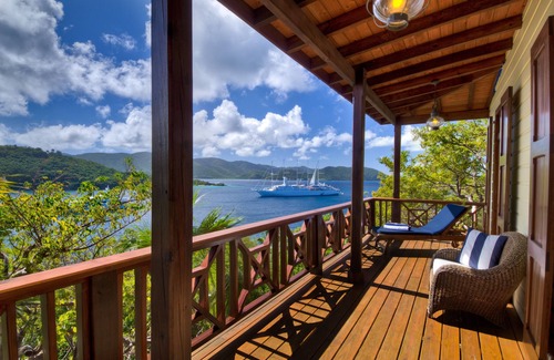 West End Villa | Fun luxury water front w/dock & free wifi on private 8 acre peninsular estate