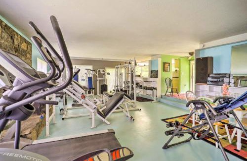 Frank House | Furnished Deck and Home Gym Bakersville Retreat!