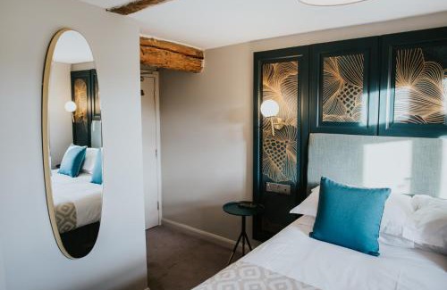 Buckfastleigh House | Furzeleigh Mill Inn