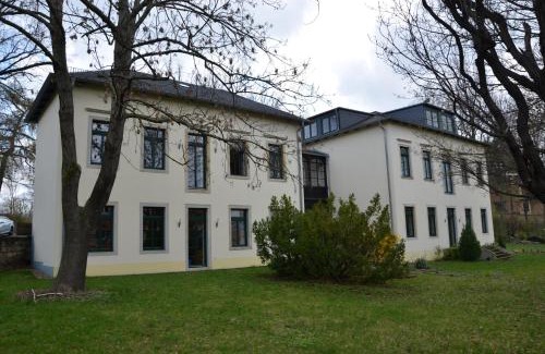 Strehlen Hotel | Gästehaus Villa Seraphinum