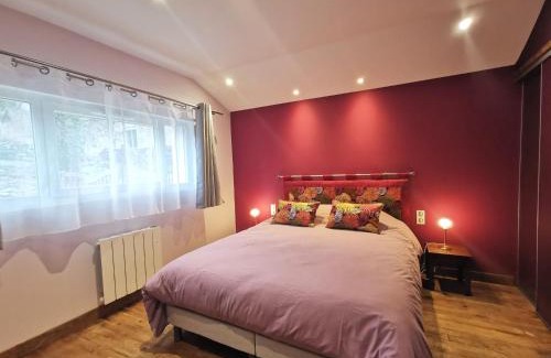 Le Puy-en-Velay House | Gîte charmant avec terrasse et wifi au Puy-en-Velay - FR-1-582-331