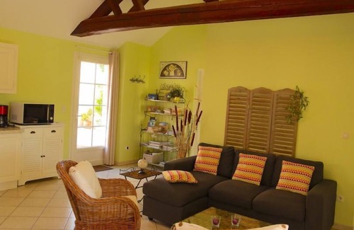 Saint-Martin-du-Tartre House | Gîte de la Velle - SAINT-MARTIN-DU-TARTRE