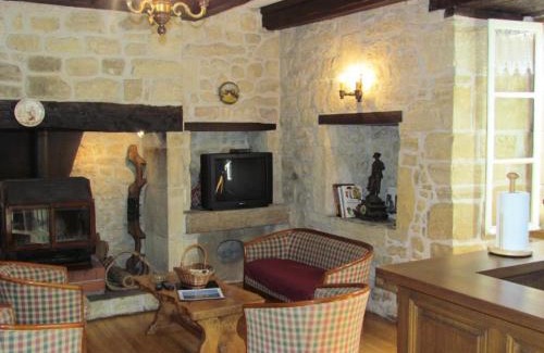 Saint-Robert Apartment | Gîte de France Le colibri 2 épis - Gîte de France 6 personnes MAE-9894